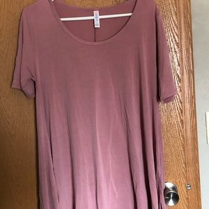 Lularoe- Perfect Tee- Small